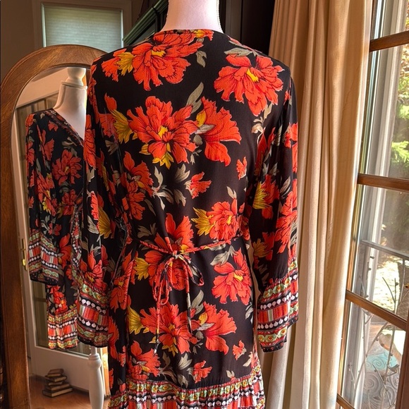 Vibrant Red and Orange Midi Dress - Picture 6 of 9